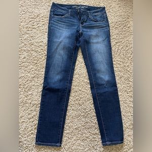 American Eagle women’s super stretch jeggings size 4 SHORT